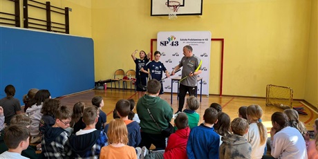 Powiększ grafikę: spotkanie-ze-znanymi-sportowcami-623310.jpg