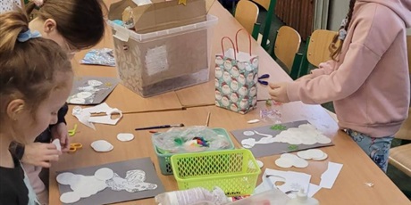 Powiększ grafikę: styczen-w-naszej-swietlicy-uplynal-bardzo-aktywnie-i-radosnie-671409.jpg