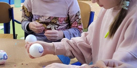 Powiększ grafikę: swietlicowy-kiermasz-swiateczny-665333.jpg