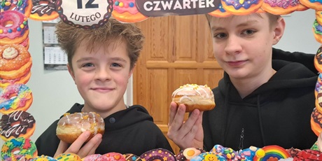 Powiększ grafikę: tlusty-czwartek-w-sp43-674337.jpg