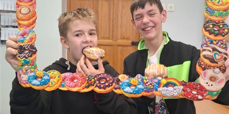 Powiększ grafikę: tlusty-czwartek-w-sp43-674345.jpg