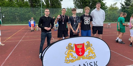 Powiększ grafikę: turniej-pilki-koszykowej-3x3-623207.jpg