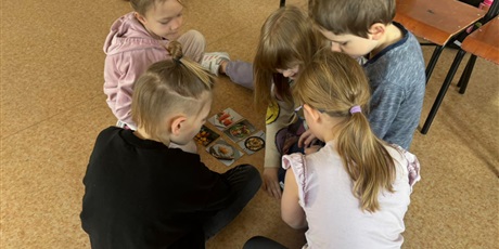 Powiększ grafikę: uczniowie-klas-1-5-597217.jpg