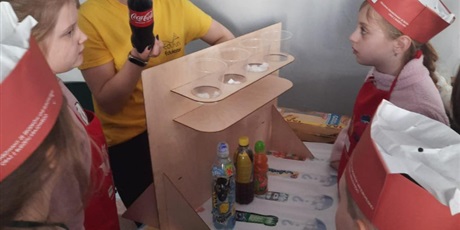 Powiększ grafikę: uczniowie-klas-1-5-597229.jpg
