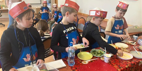 Powiększ grafikę: uczniowie-klas-1-5-597234.jpg