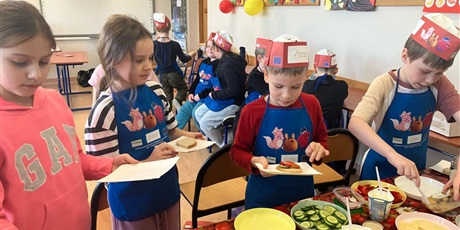 Powiększ grafikę: uczniowie-klas-1-5-597250.jpg