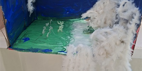 Powiększ grafikę: uczniowie-klas-5b-i-5c-655592.jpg