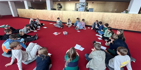 Powiększ grafikę: uczniowie-klasy-5a-650714.jpg