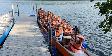Powiększ grafikę: uczniowie-klasy-5a-i-5c-spedzili-niezapomniane-chwile-w-osrodku-kulka-na-mazurach-638543.jpg