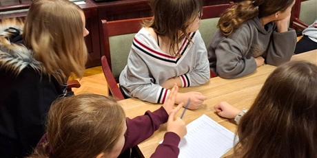 Powiększ grafikę: uczniowie-klasy-6b-674301.jpg