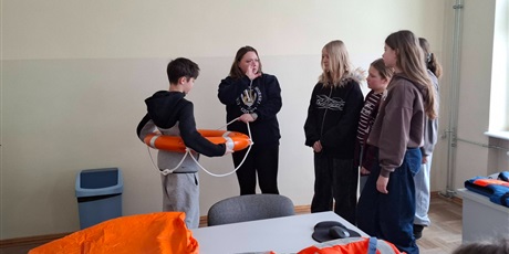 Powiększ grafikę: uczniowie-klasy-6b-674310.jpg