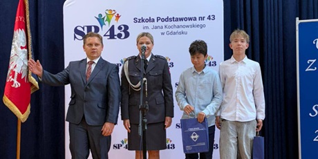 Powiększ grafikę: uroczyste-zakonczenie-roku-szkolnego-2024-2025-635590.jpg