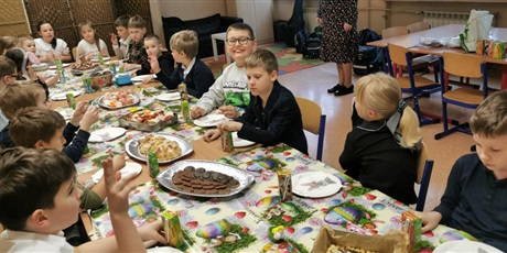 Powiększ grafikę: w-klasach-1-3-611264.jpg