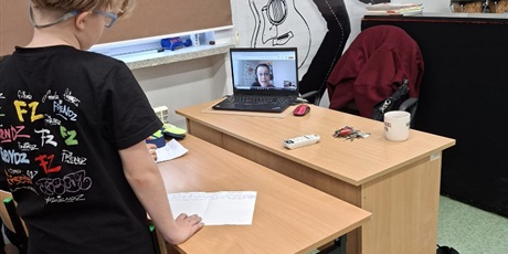 Powiększ grafikę: w-poniedzialek-odbyly-sie-warsztaty-z-jezyka-angielskiego-dla-klasy-5c-650700.jpg