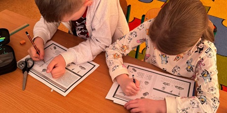 Powiększ grafikę: w-tym-tygodniu-w-klasie-2b-odbyly-sie-warsztaty-zdrowego-zywienia-686652.jpg