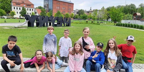 Powiększ grafikę: w-zeszlym-tygodniu-klasy-3b-i-4b-623228.jpg