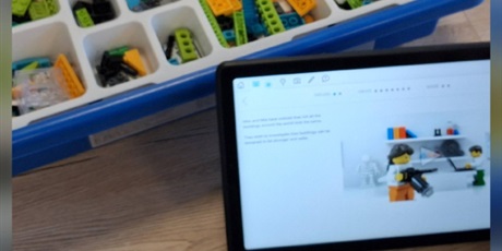 Powiększ grafikę: warsztaty-programowania-klasy-3a-686766.jpg