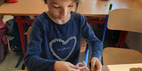 Powiększ grafikę: warsztaty-wielkanocne-klasy-1b-687079.jpg