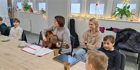 Powiększ grafikę: wciaz-w-swiatecznym-klimacie-671407.jpg