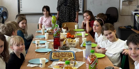 Powiększ grafikę: wielkanocny-nastroj-w-klasach-1-3-687044.jpg