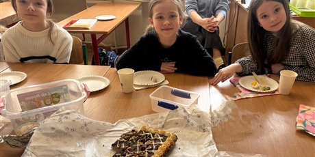 Powiększ grafikę: wielkanocny-nastroj-w-klasach-1-3-687060.jpg