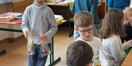 Powiększ grafikę: wielkanocny-nastroj-w-klasach-1-3-687064.jpg