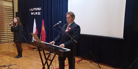 Powiększ grafikę: z-okazji-swieta-niepodleglosci-655641.jpg