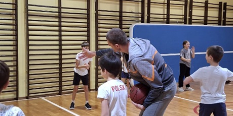 Powiększ grafikę: z-pasja-do-sportu-665204.jpg