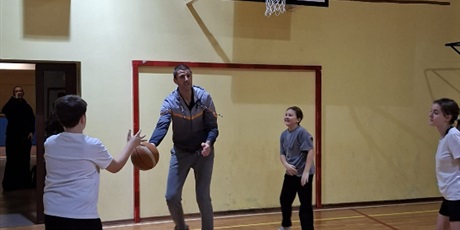 Powiększ grafikę: z-pasja-do-sportu-665207.jpg