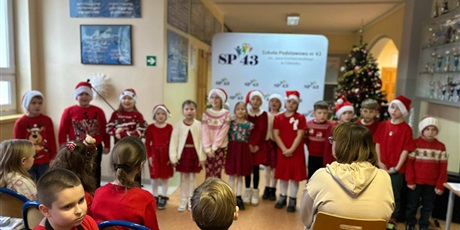 Powiększ grafikę: za-nami-kolejna-edycja-konkursu-piosenki-zimowej-i-swiatecznej-666579.jpg