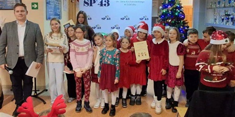 Powiększ grafikę: za-nami-kolejna-edycja-konkursu-piosenki-zimowej-i-swiatecznej-666587.jpg