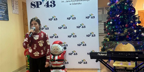 Powiększ grafikę: za-nami-kolejna-edycja-konkursu-piosenki-zimowej-i-swiatecznej-666591.jpg