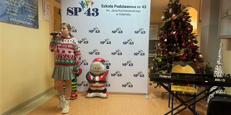 Powiększ grafikę: za-nami-kolejna-edycja-konkursu-piosenki-zimowej-i-swiatecznej-666593.jpg