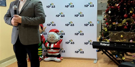 Powiększ grafikę: za-nami-kolejna-edycja-konkursu-piosenki-zimowej-i-swiatecznej-666599.jpg