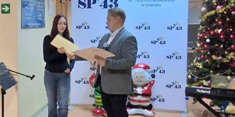 Powiększ grafikę: za-nami-kolejna-edycja-konkursu-piosenki-zimowej-i-swiatecznej-666600.jpg